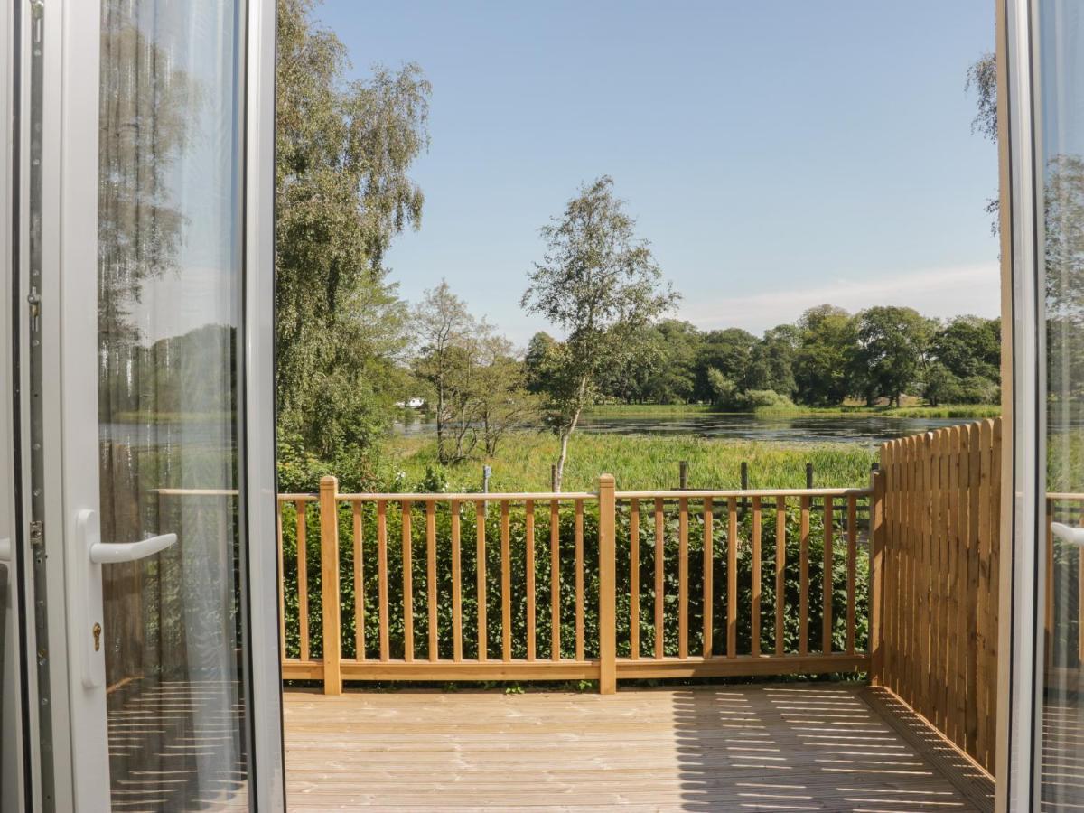 Simply Suite Castle Douglas Exterior foto